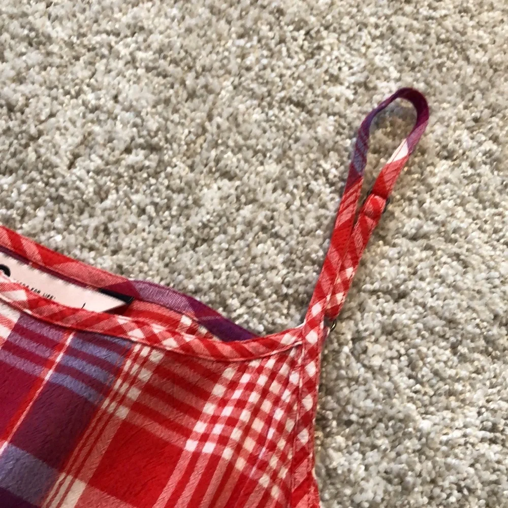 SO plaid crop